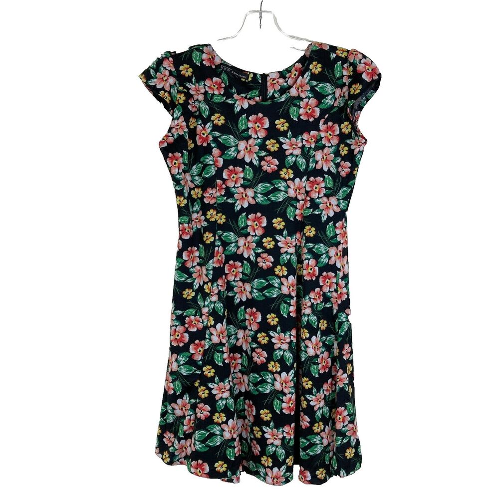 Zara Basic Size XL Short Sleeve Mini Dress Black and Floral Print
